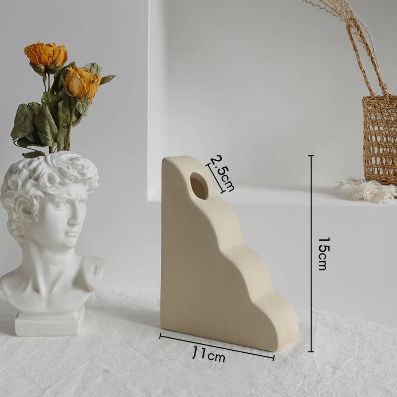 Nordic Ceramic Dry Flower Vase – Minimalist Matte Home Decor